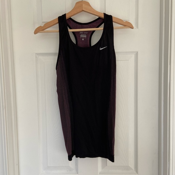 Nike Tops - Nike Athletic Top